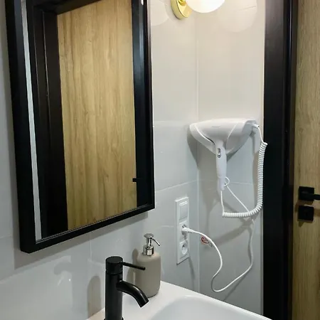 Za Ratuszem - Z Balkonem Apartmán *