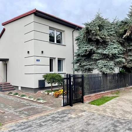 Za Ratuszem - Z Balkonem * Radom