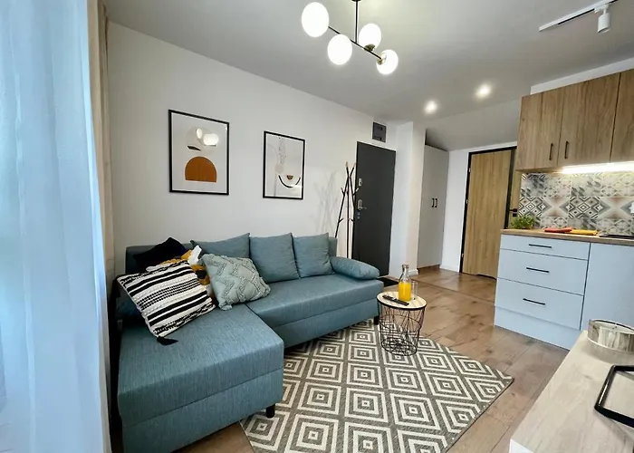 Za Ratuszem - Z Balkonem Radom